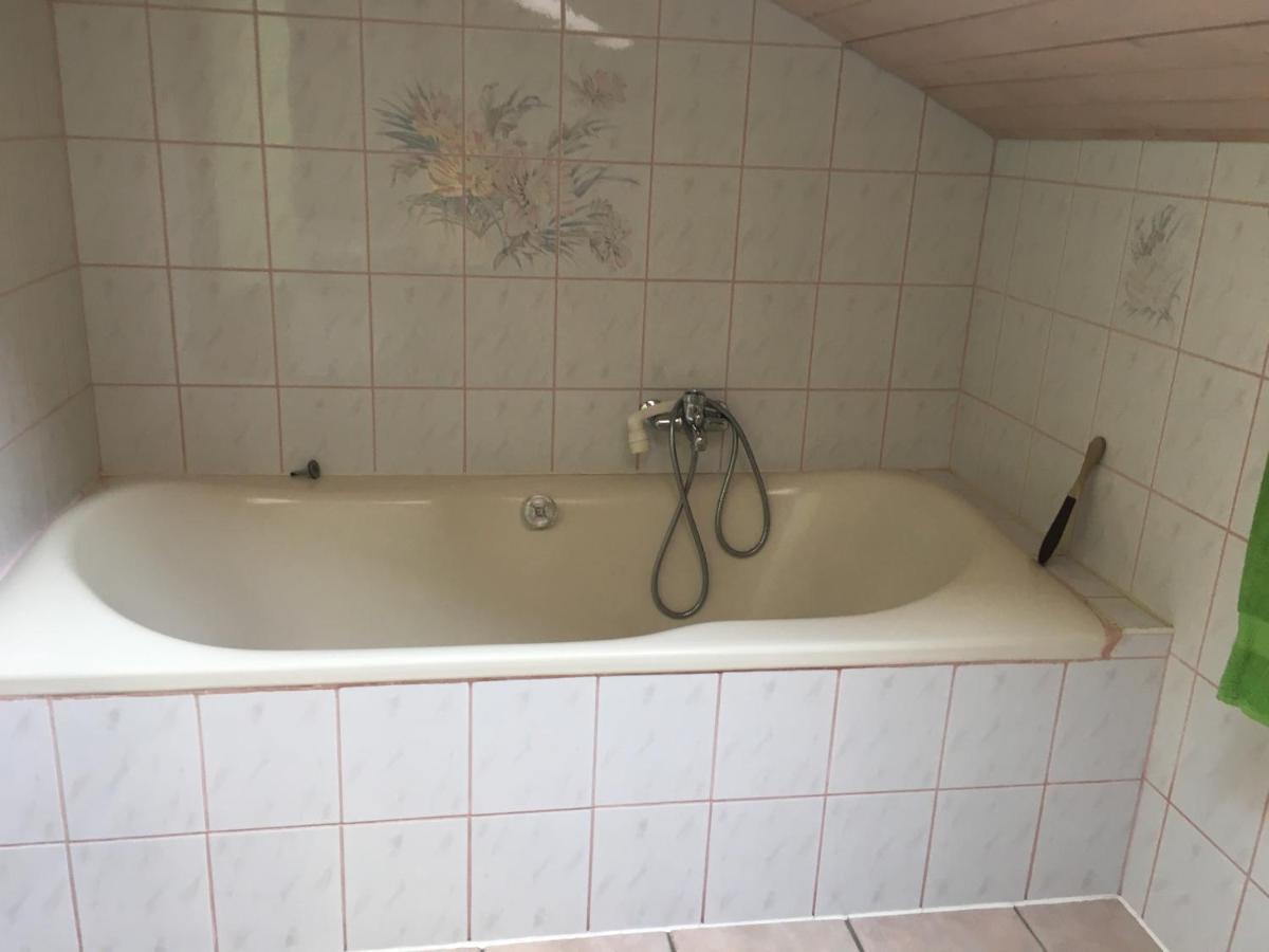 Chambres D'Hotes Les Genevez Екстер'єр фото